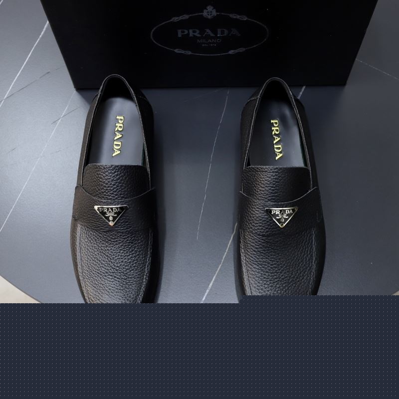 Pra*a leather shoes